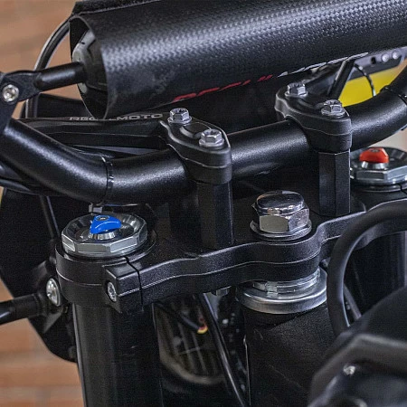 Мотоцикл Regulmoto Sport-003 PR PRO 300 (4 valves) 5 передач (черный/синий, 300806-3 )