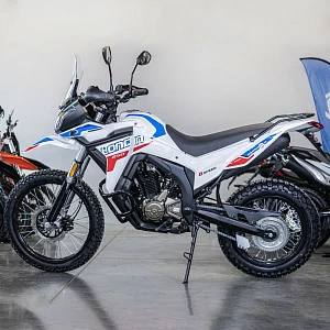 Мотоцикл Loncin DS250 Rally (белый)